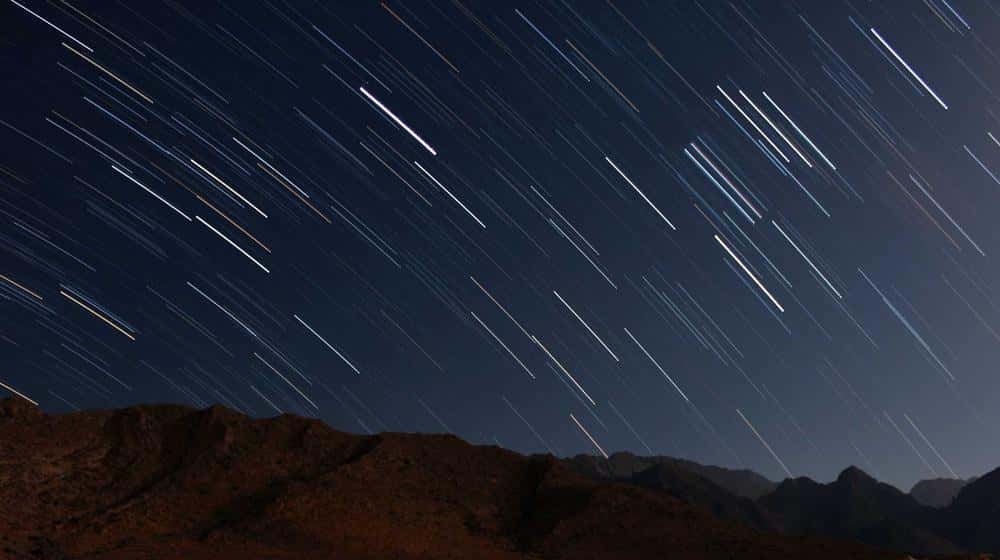 Gece saatlerinde sahil hattı